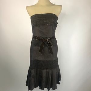 BANANA REPUBLIC Strapless Tier Ruffle Brown Bow Lace Dress - Size 4